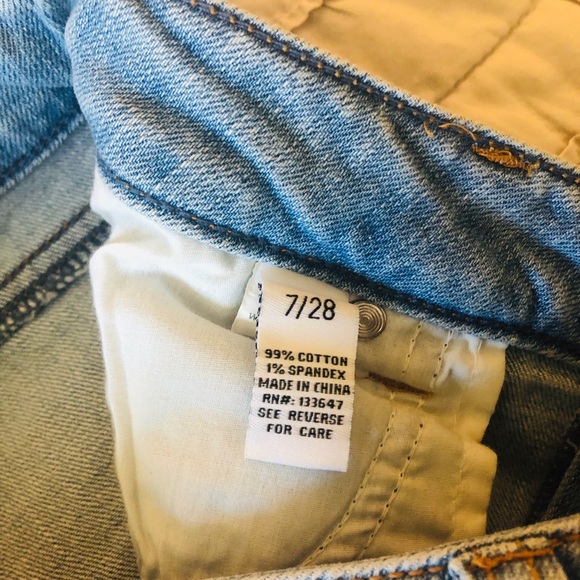 Celebrity Pink Shorts - Picture 4 of 4